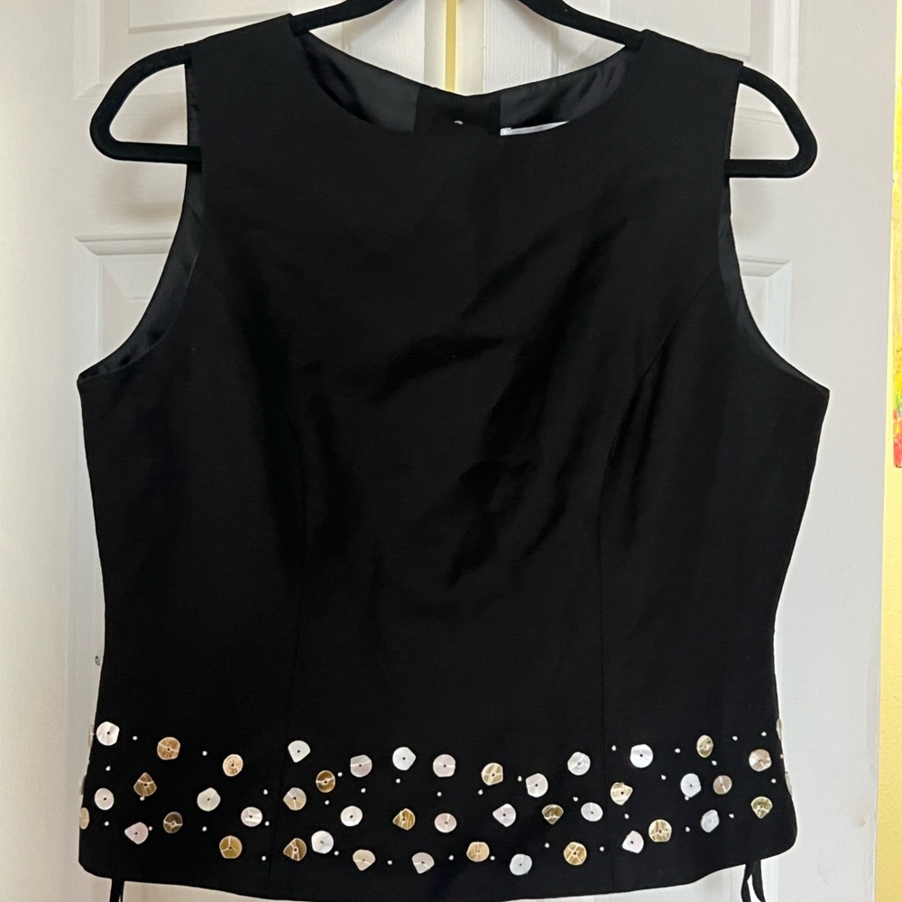 Jessica Howard Black Sleeveless Top with Gold and Silver Accents